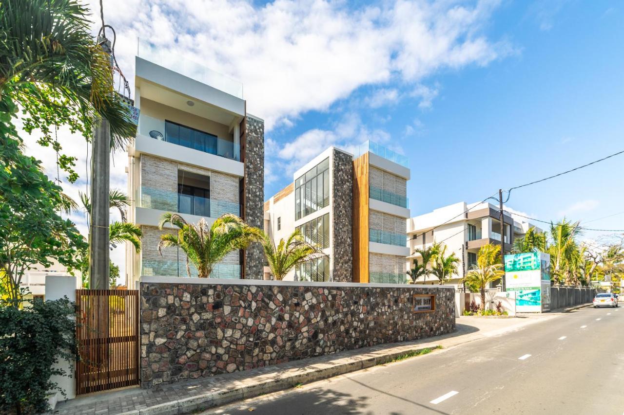 Penthouse 13 - One Bay Residence With Private Rooftop Terrace And Dip In Pool Pereybere Beach Exterior foto